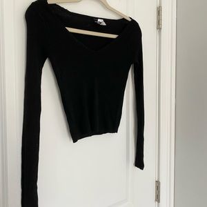Black Low-Shoulder Long Sleeve Top